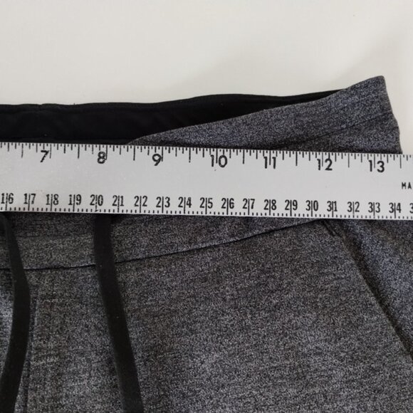Lululemon On Track Jogger 4 Heathered Black Gym Workout Tapered Leg W5AMIS - Picture 4 of 10
